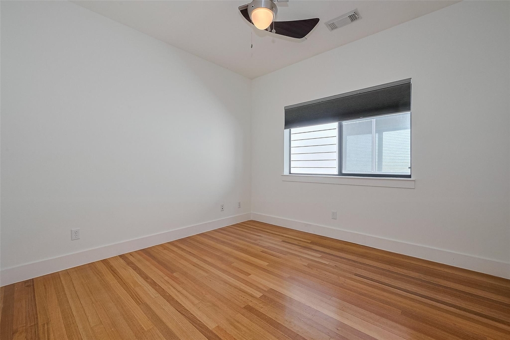 4331 Eigel Street - Photo 32