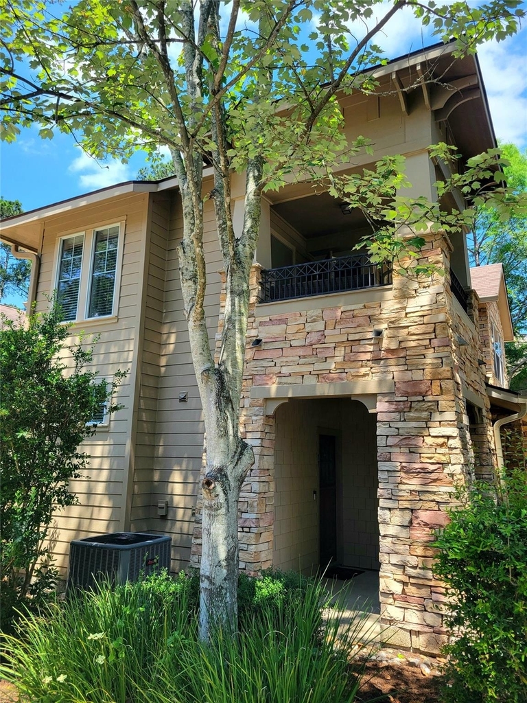 77 Woodlily Pl - Photo 1