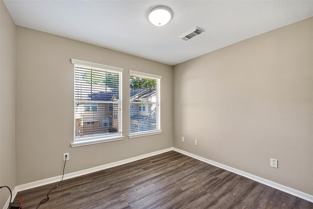 77 Woodlily Pl - Photo 25