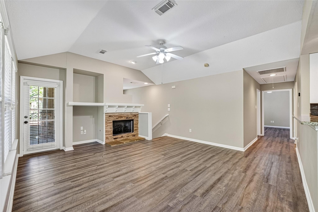 77 Woodlily Pl - Photo 6
