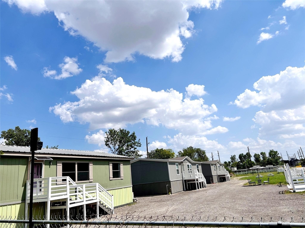 3234 Bobbie Street - Photo 1
