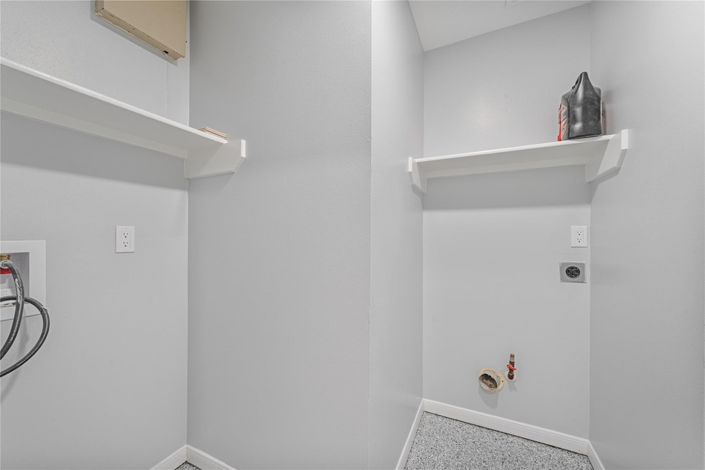 3910 Crystal Pass Court - Photo 4