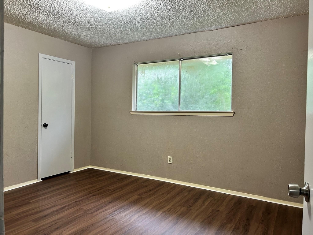 23122 Dew Wood Lane - Photo 4