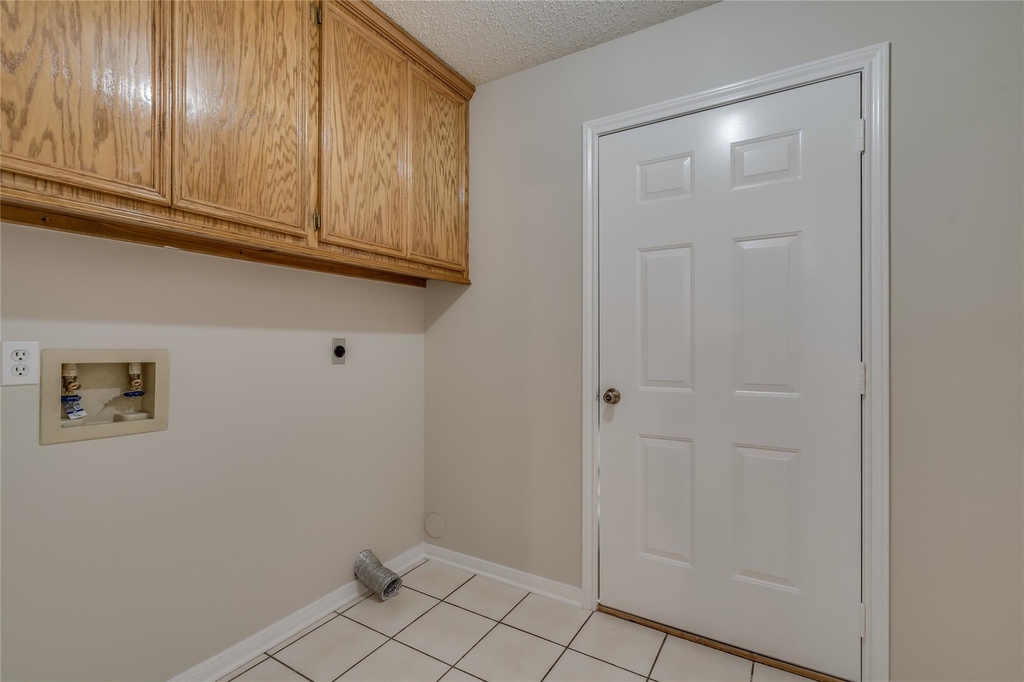 2460 Pebblebrook Circle - Photo 21