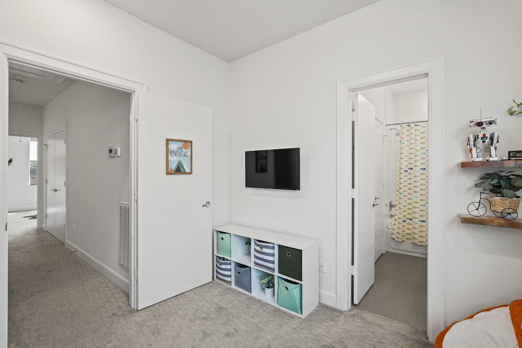 1739 Eado Point Lane - Photo 25