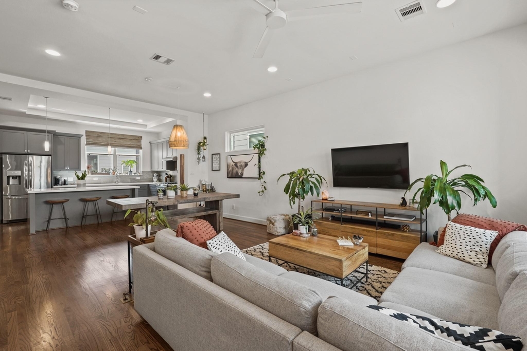 1739 Eado Point Lane - Photo 12