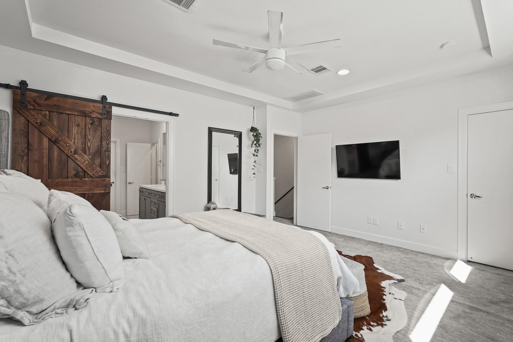 1739 Eado Point Lane - Photo 19