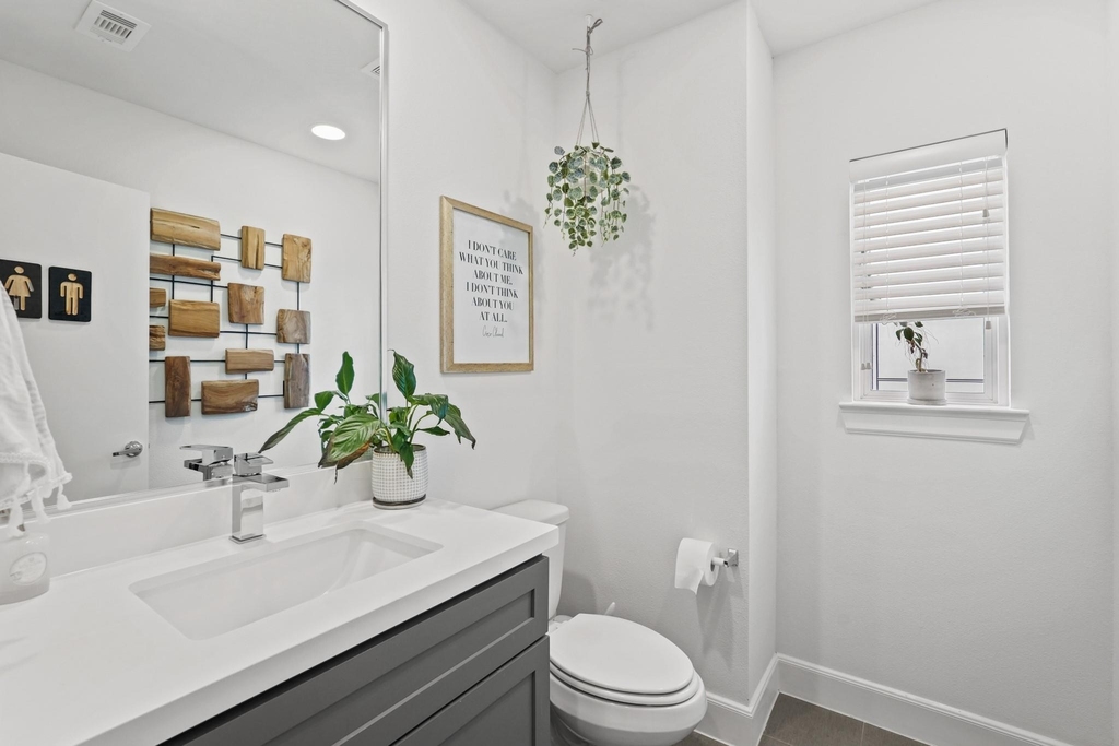 1739 Eado Point Lane - Photo 14