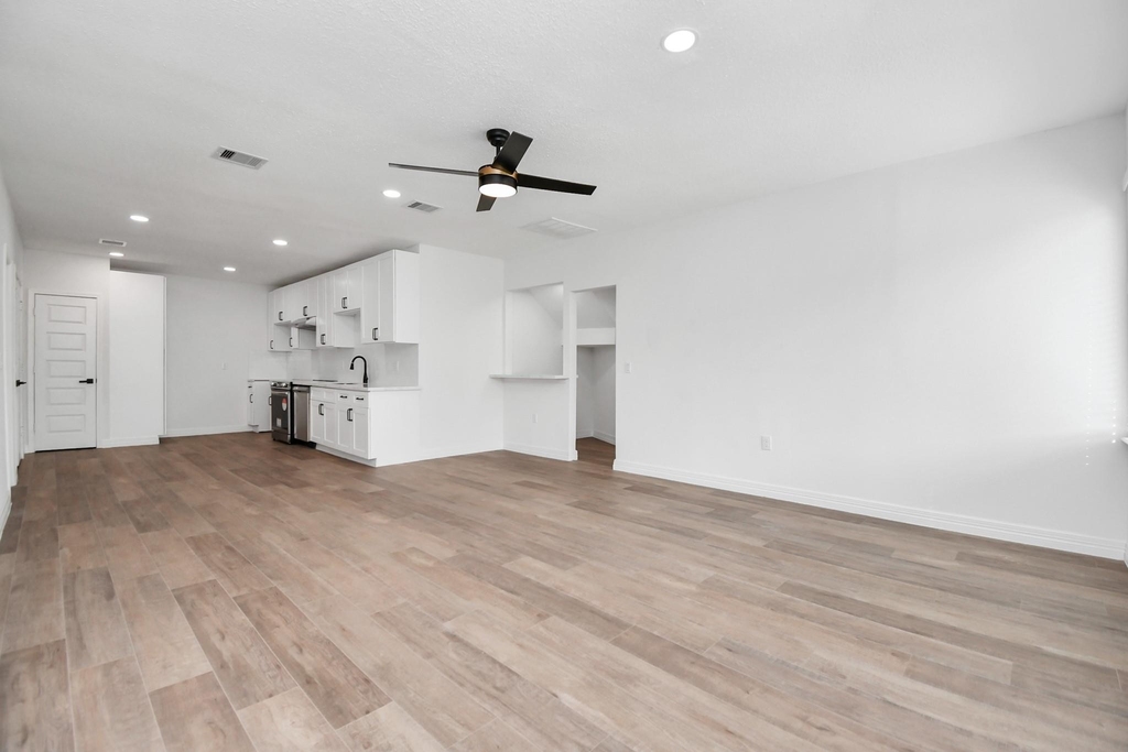 2812 Truxillo Street - Photo 2