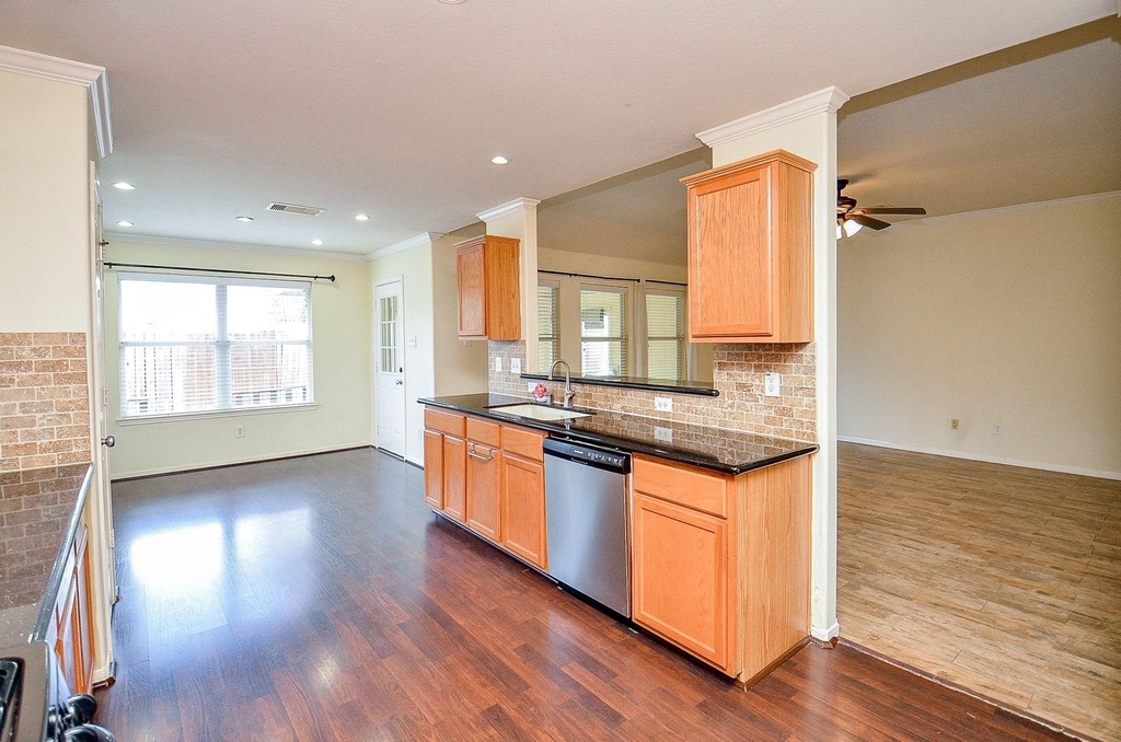 24718 Cobble Canyon Lane - Photo 12