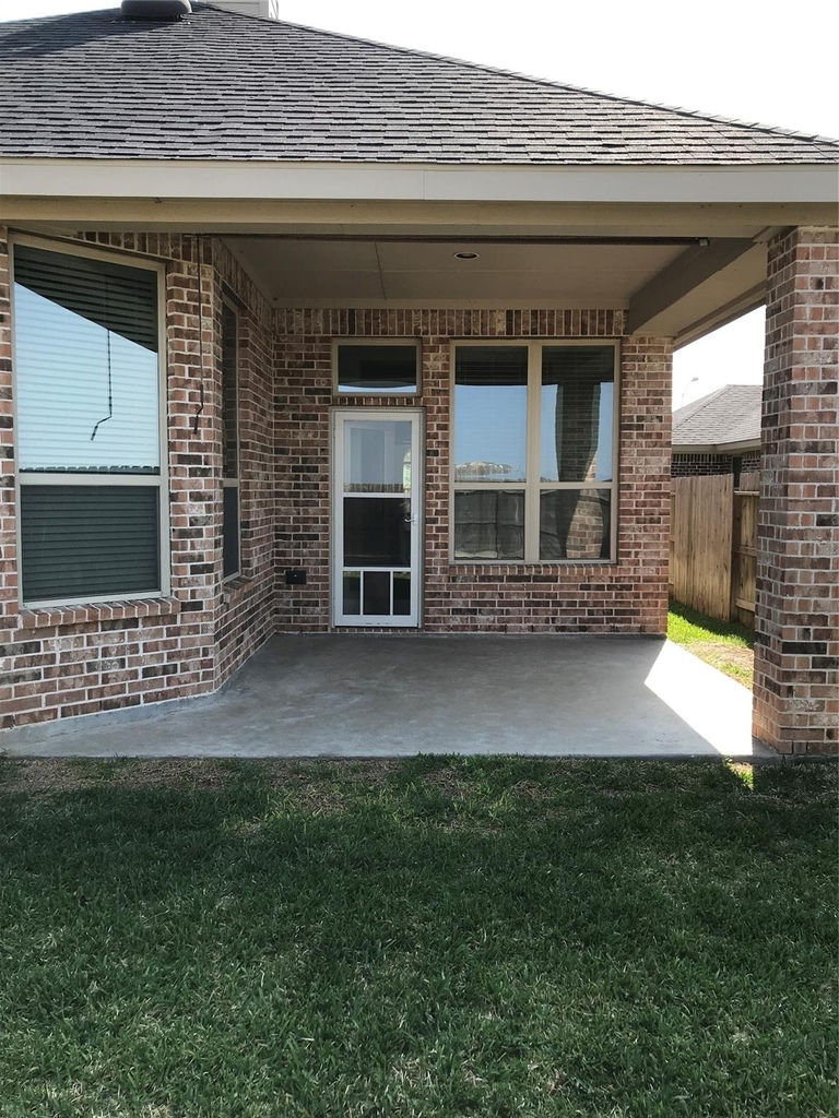 2226 Falcon Brook Drive - Photo 25