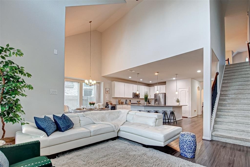 23811 Via Viale Dr - Photo 8