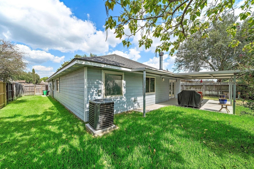 18223 Lundar Lane - Photo 10