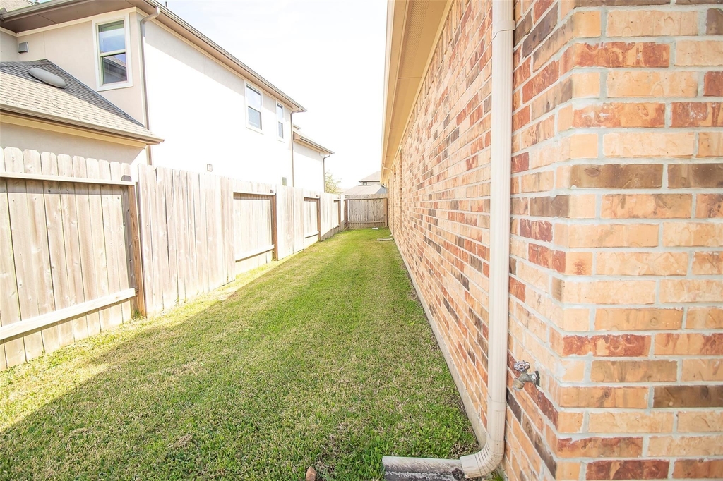 4718 Sabero Lane - Photo 35