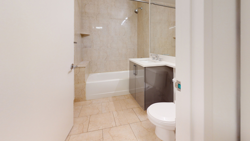 10 Hanover Square - Photo 4