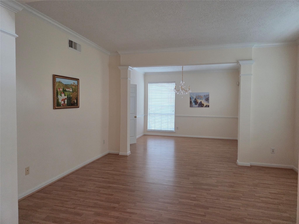 4306 Lakeside Meadow Drive - Photo 2