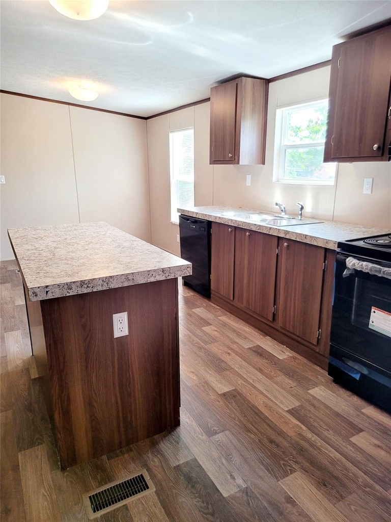 3234 Bobbie Street - Photo 15