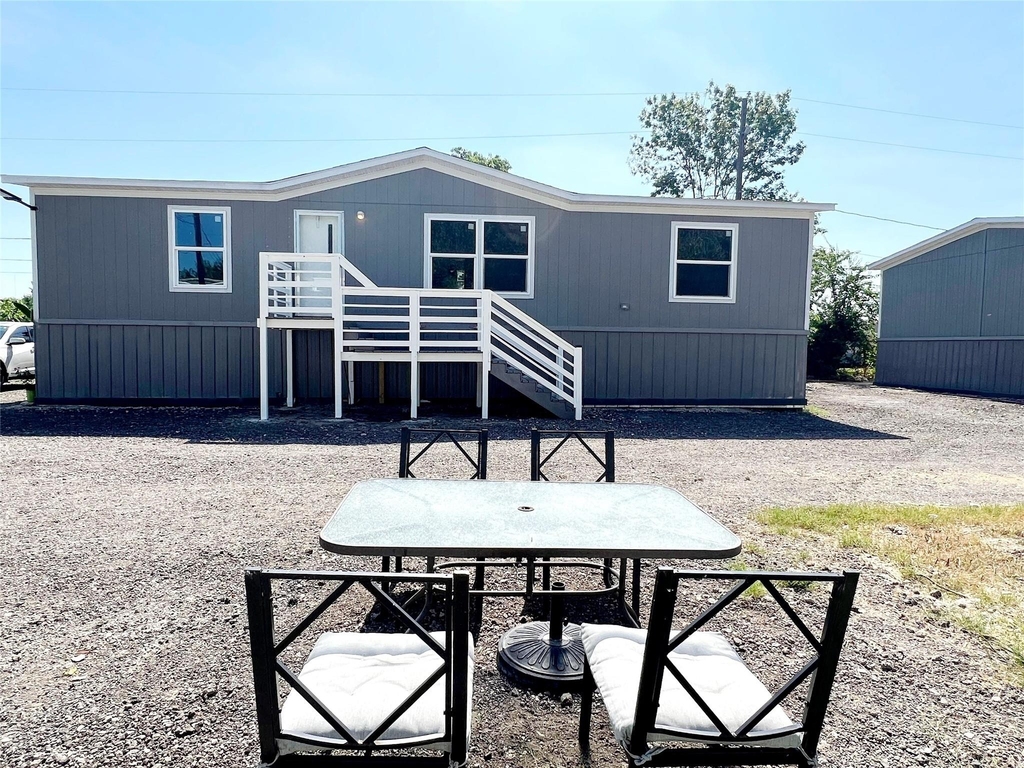 3234 Bobbie Street - Photo 10