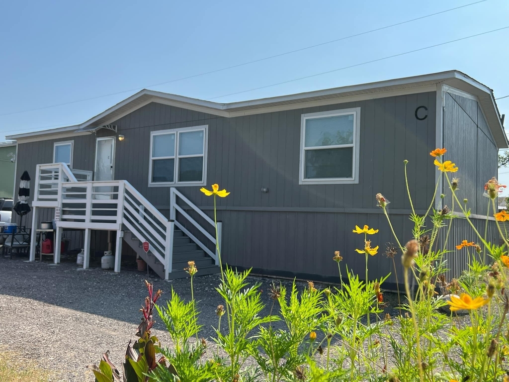 3234 Bobbie Street - Photo 0