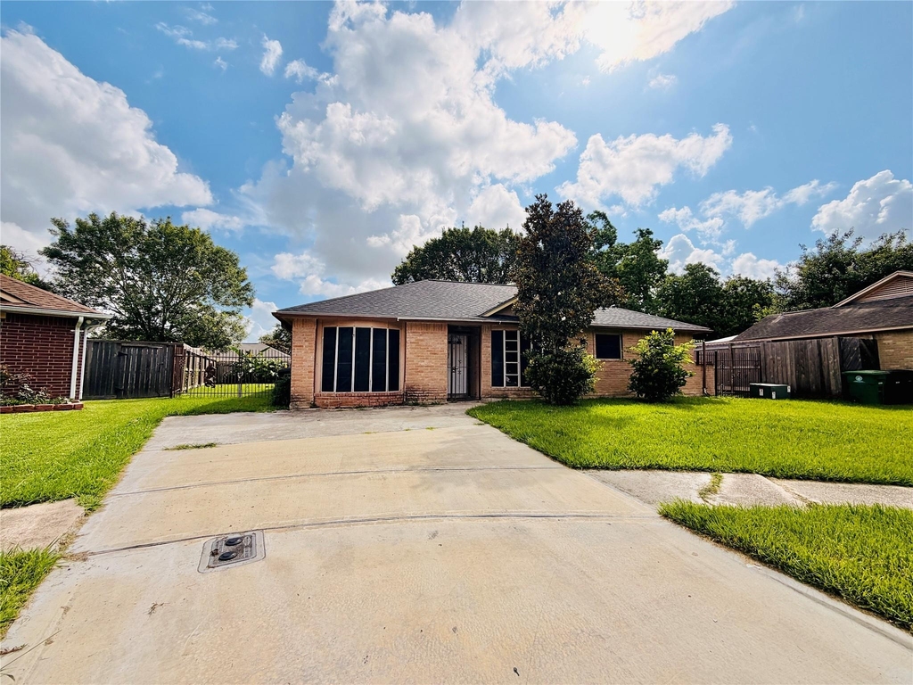 12211 Wessex Drive - Photo 1