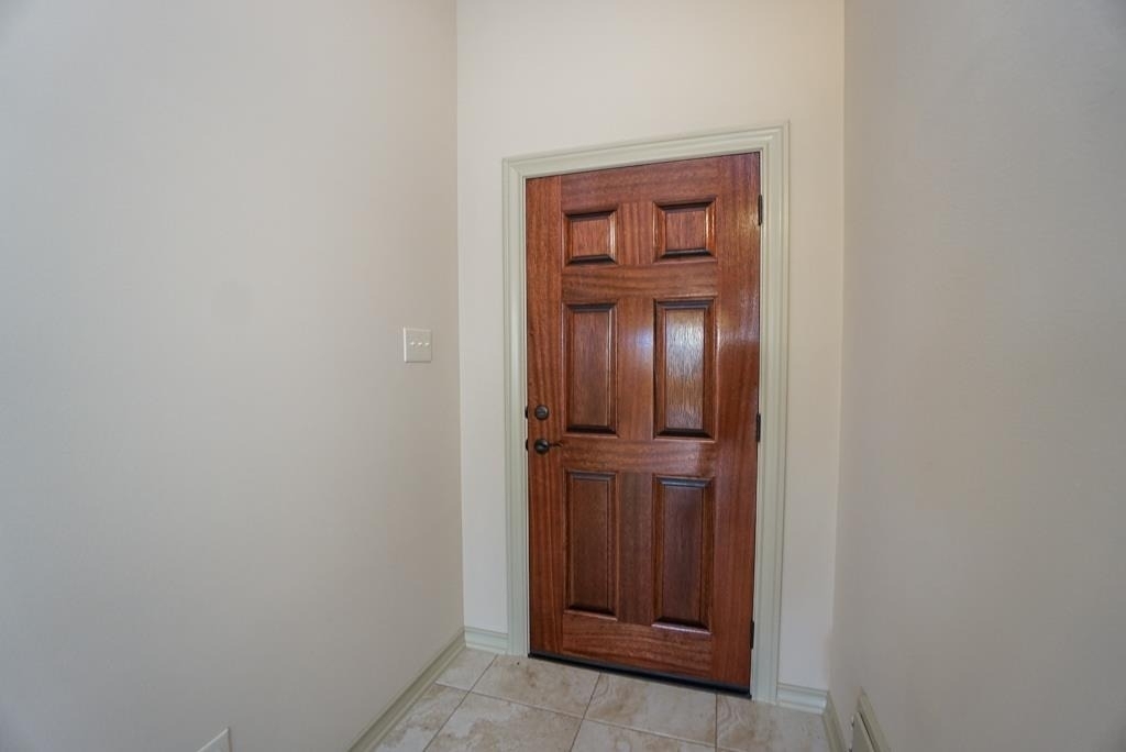2206 Argos Drive - Photo 5