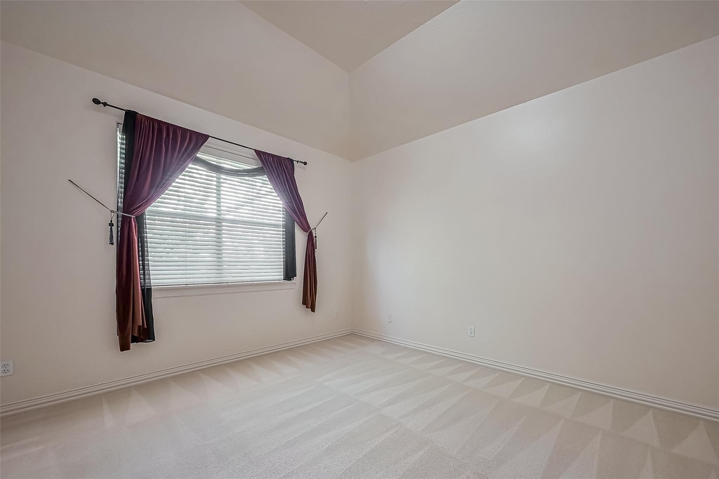 14010 Barnhart Boulevard - Photo 26