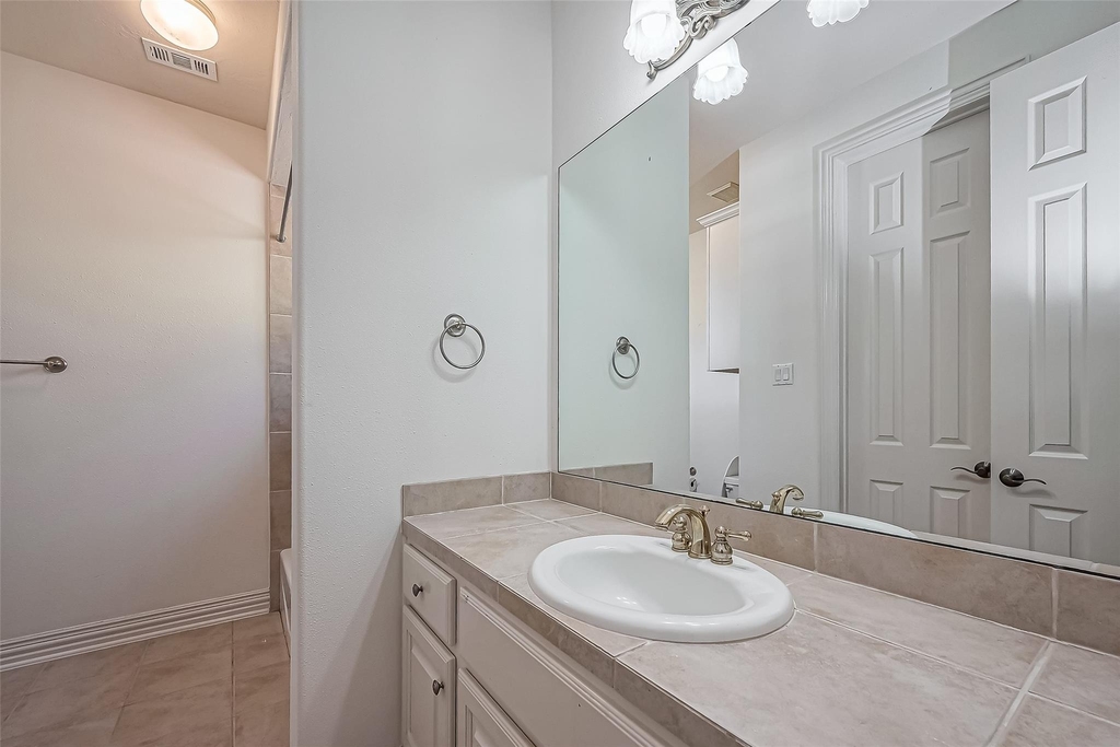 14010 Barnhart Boulevard - Photo 28