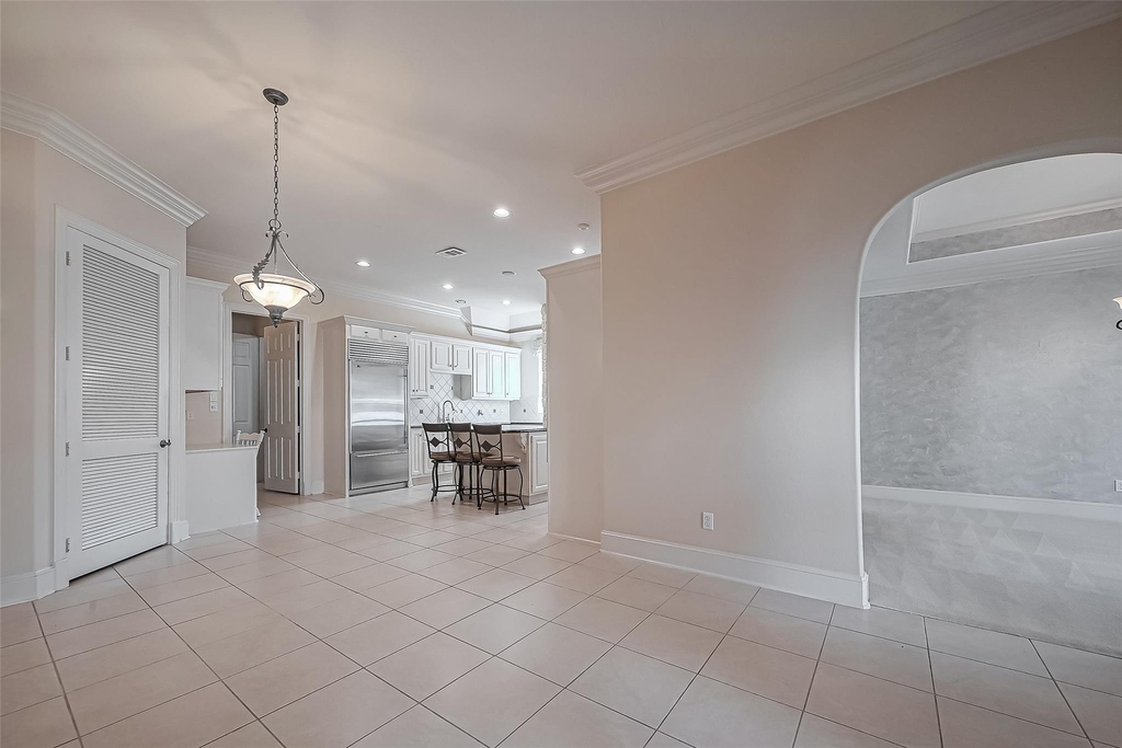 14010 Barnhart Boulevard - Photo 13