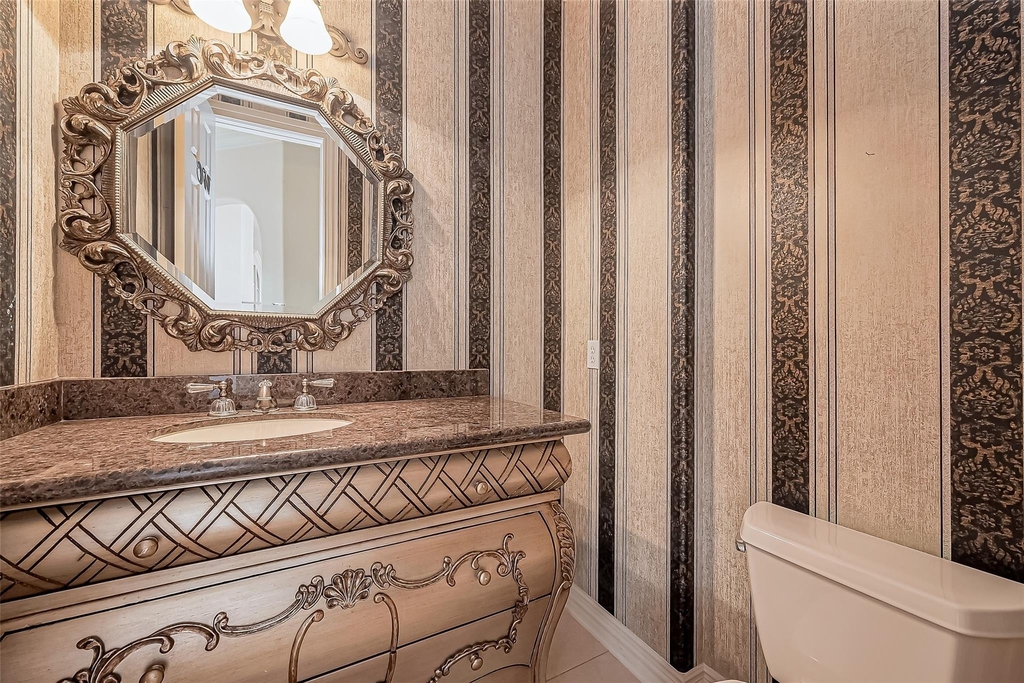 14010 Barnhart Boulevard - Photo 25
