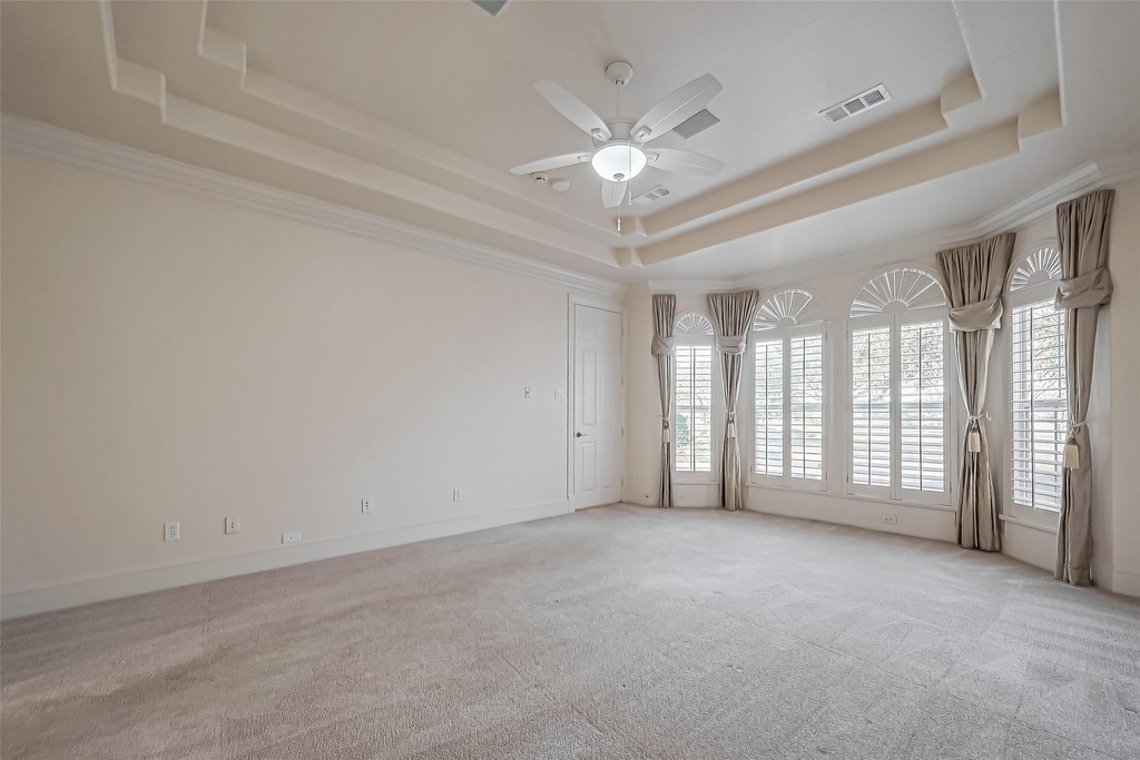 14010 Barnhart Boulevard - Photo 30