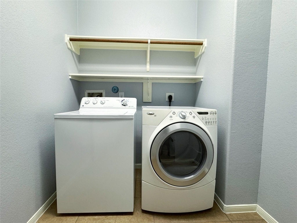 1050 Forest Haven Court - Photo 8