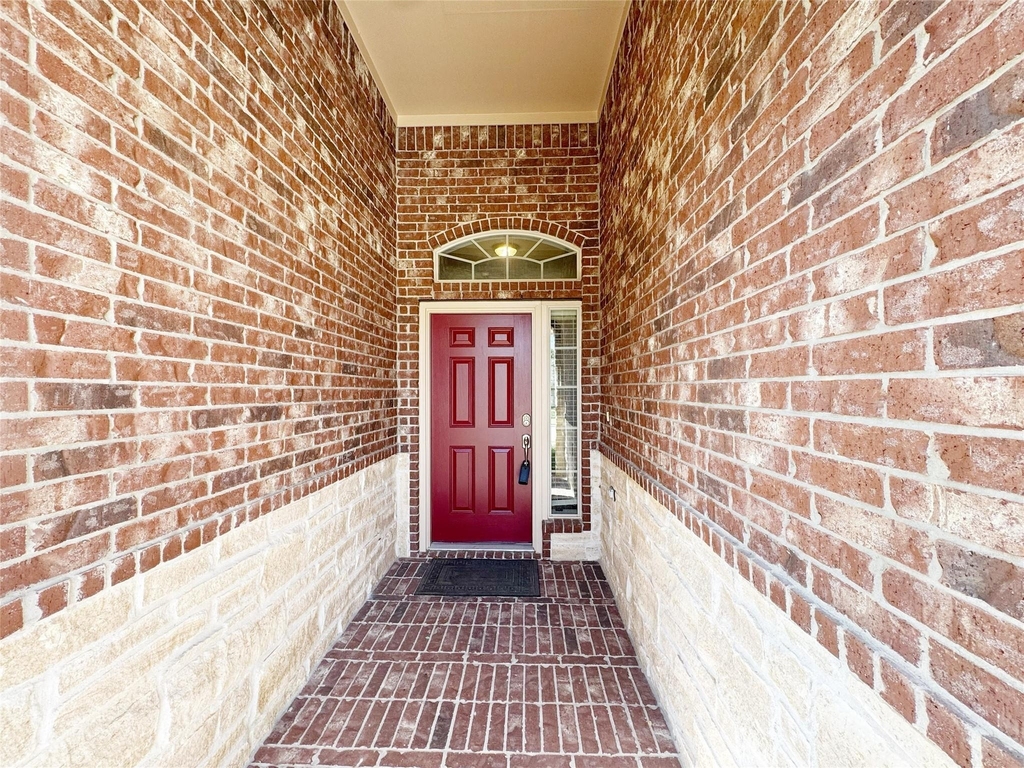1050 Forest Haven Court - Photo 11