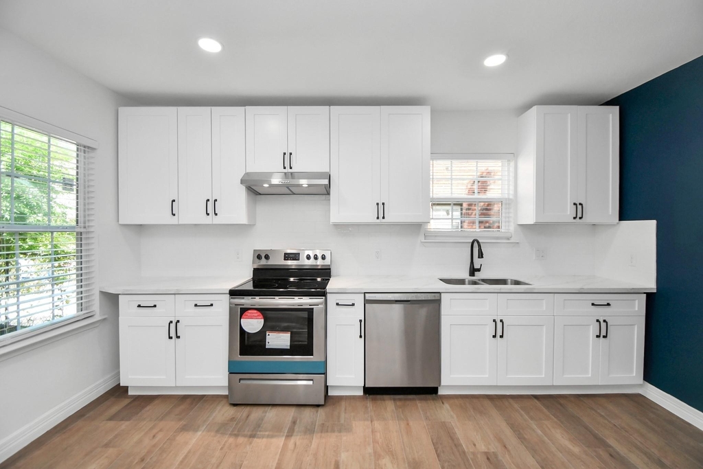 2812 Truxillo Street - Photo 4