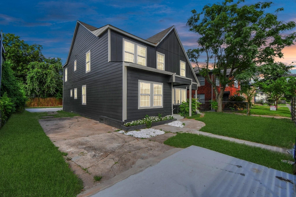 2812 Truxillo Street - Photo 13