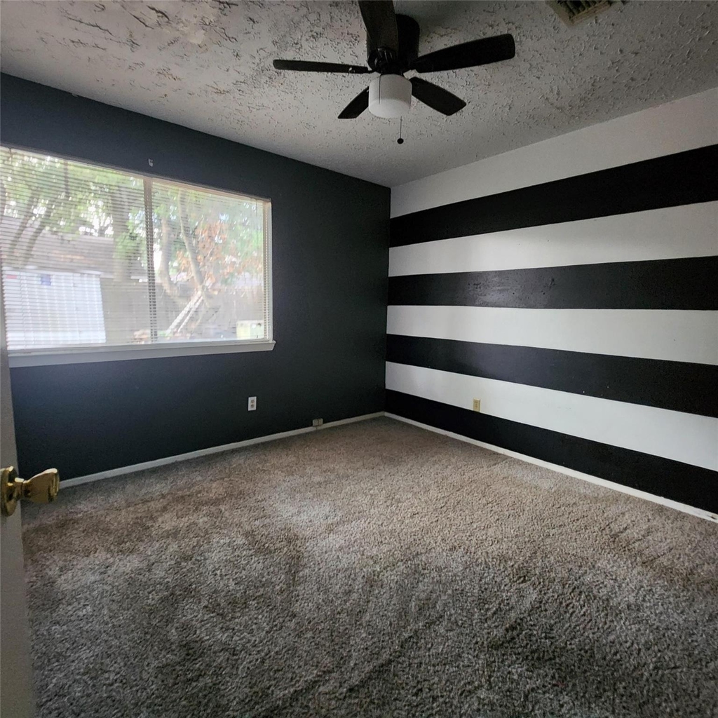 6938 Foxbrook Drive - Photo 6