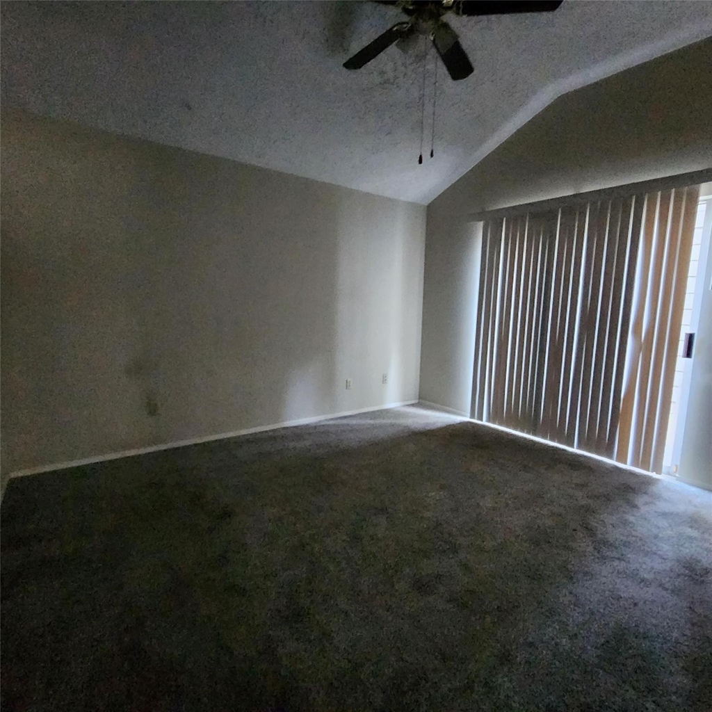 6938 Foxbrook Drive - Photo 7