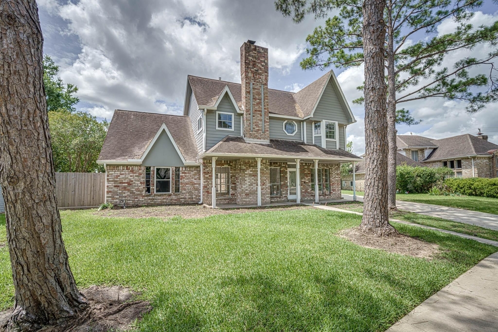 2287 Woodland Springs Street - Photo 2