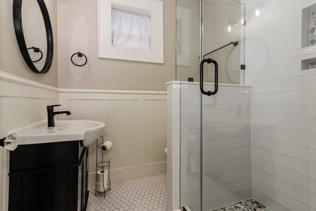 4715 Avenue P 1/2 - Photo 8
