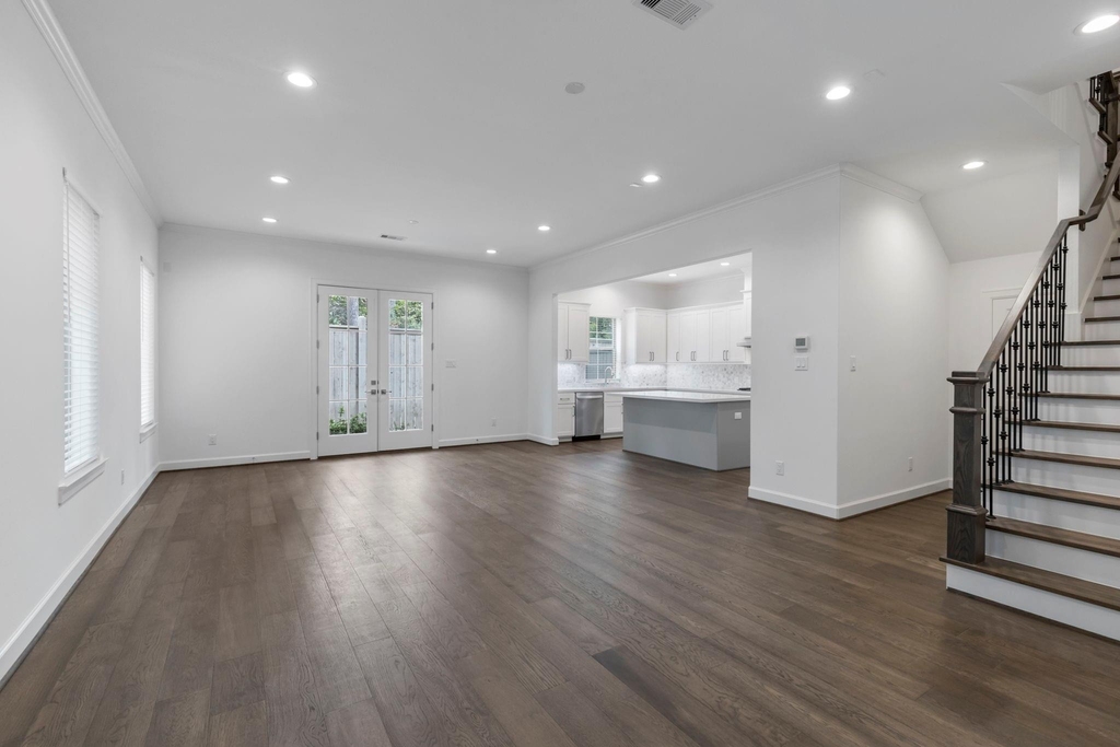 106 Cinder Berry Street - Photo 1