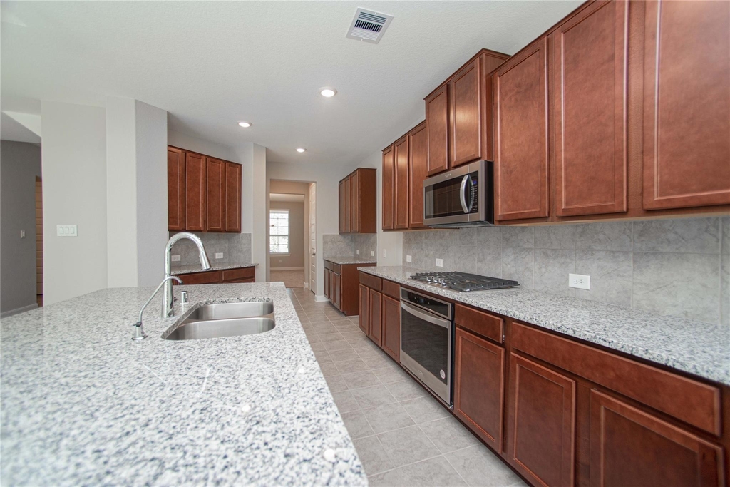2224 Gadwall Court - Photo 6