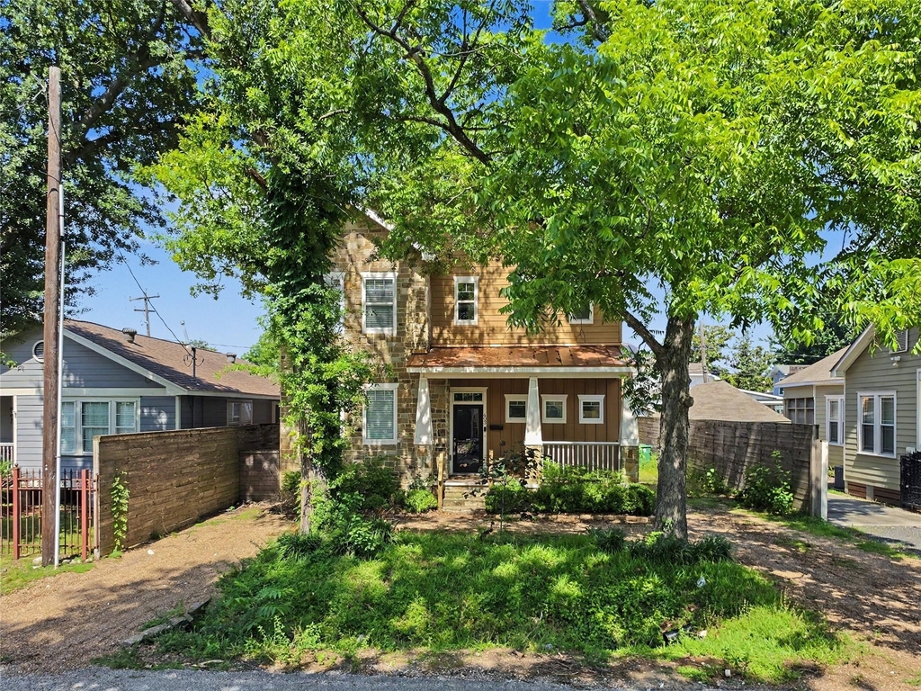 603 Archer Street - Photo 1