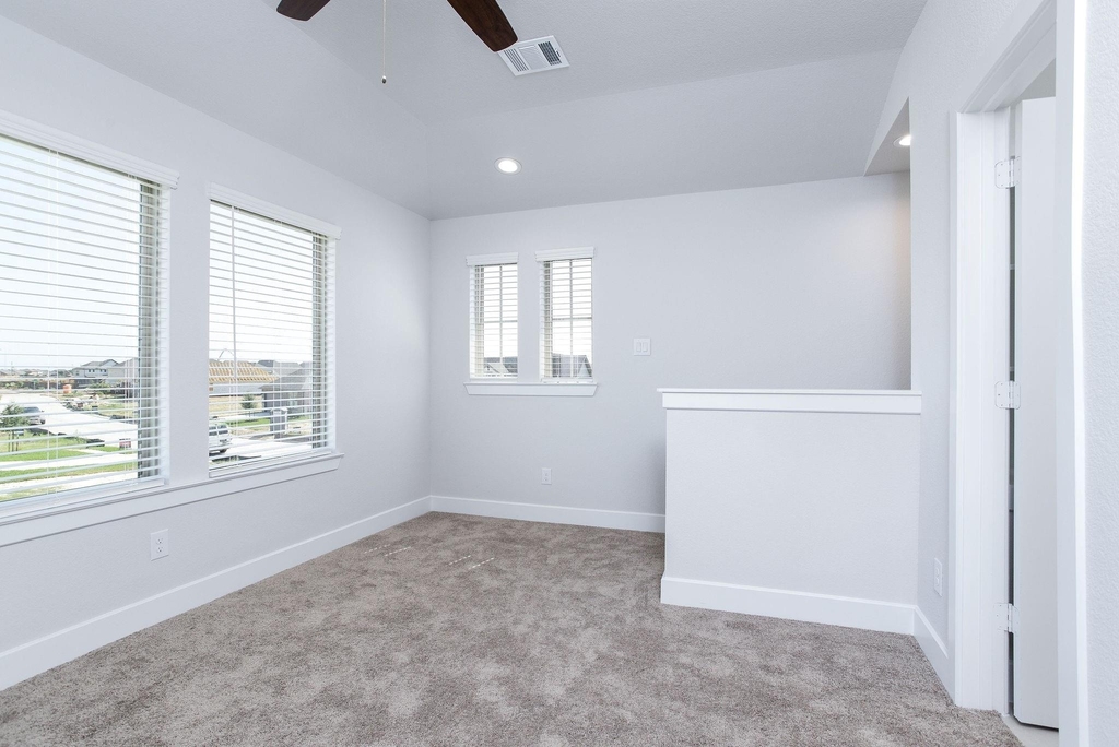 7603 Coral Lake Drive - Photo 24