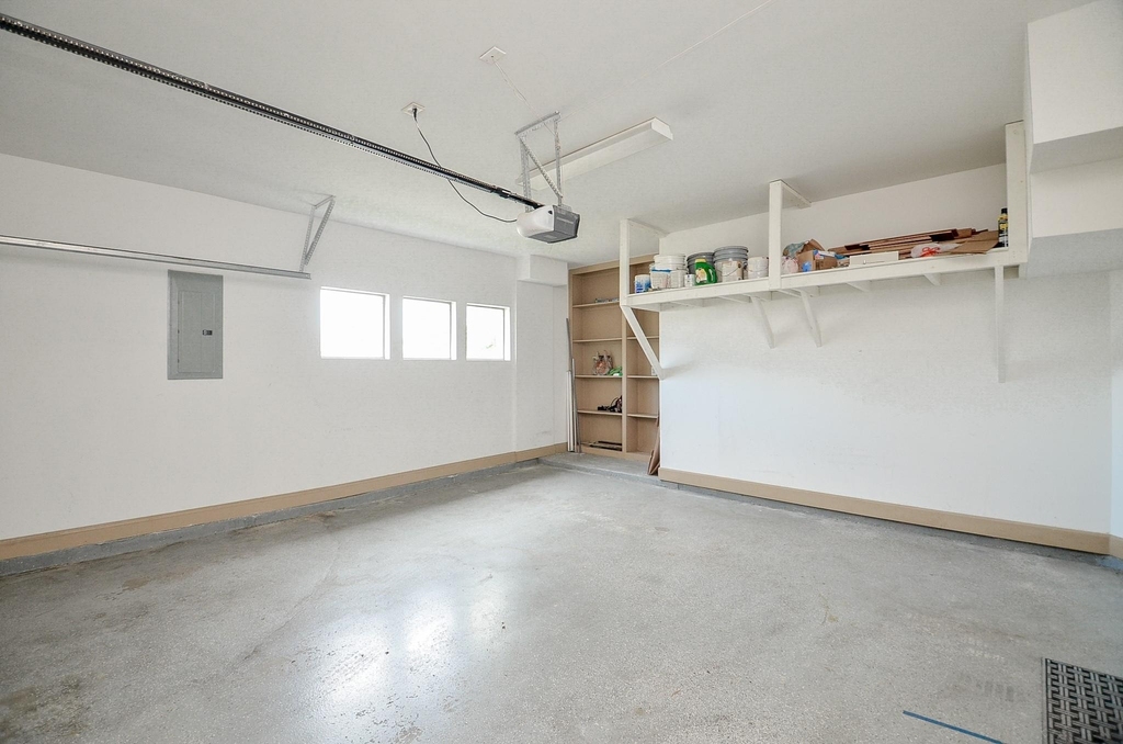 5311 Lillian - Photo 31