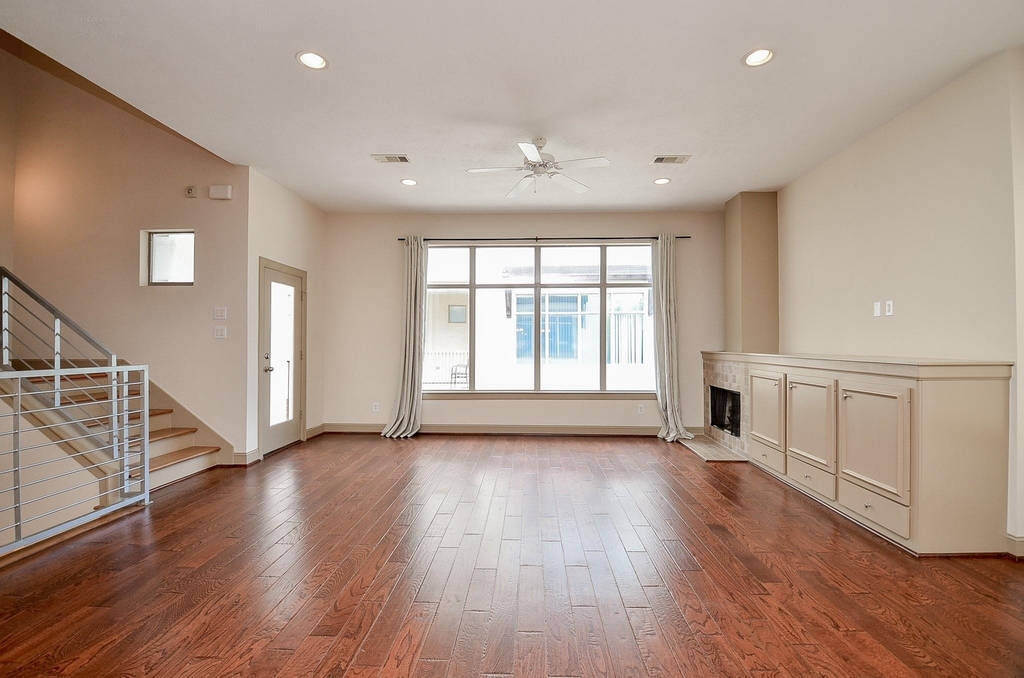 5311 Lillian - Photo 10