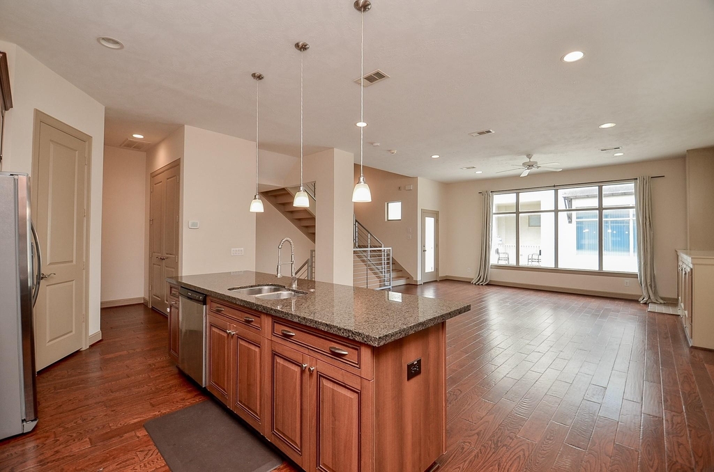 5311 Lillian - Photo 7