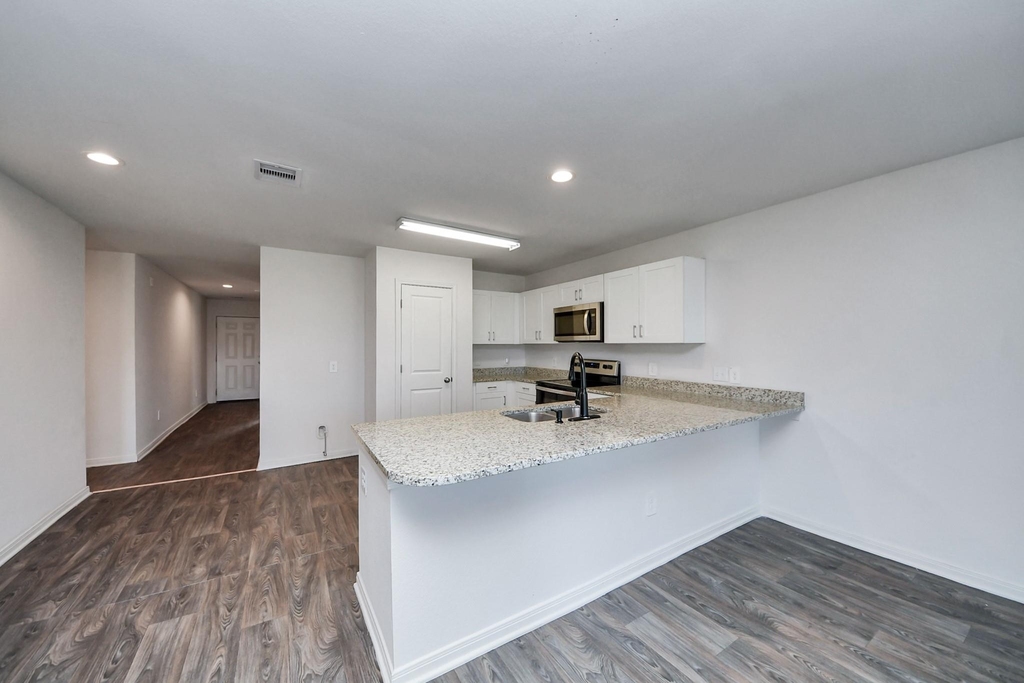 164 Goldenrod - Photo 17