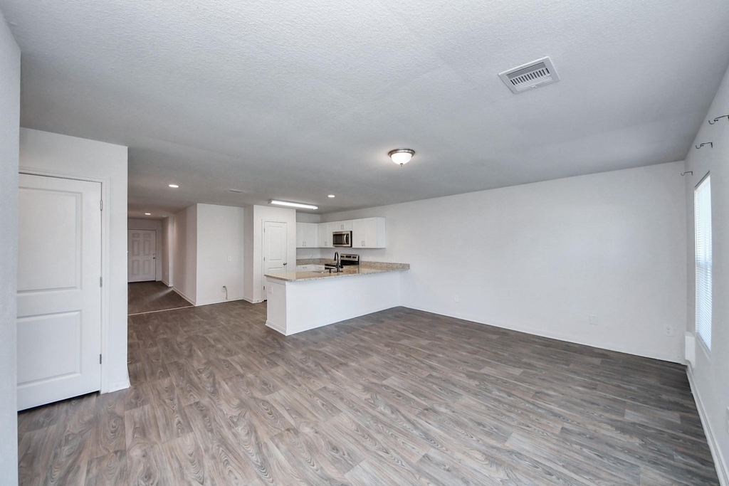 164 Goldenrod - Photo 14