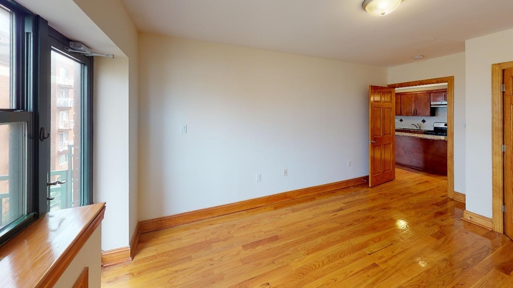 135-23 82nd Ave - Photo 6