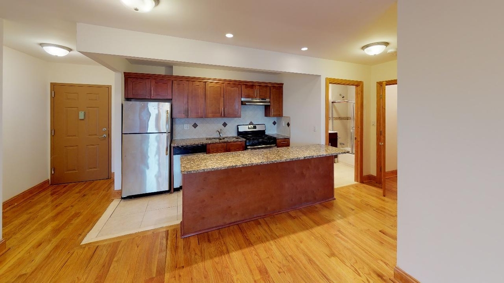 135-23 82nd Ave - Photo 4