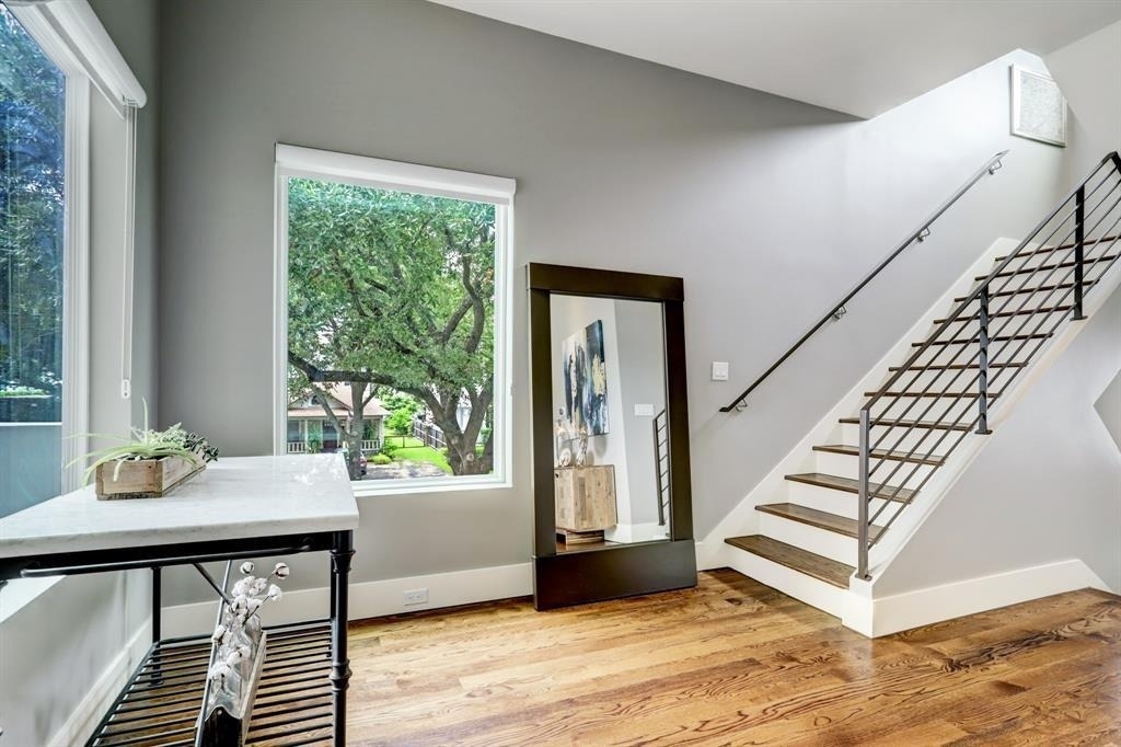 1512 Yale Street - Photo 17